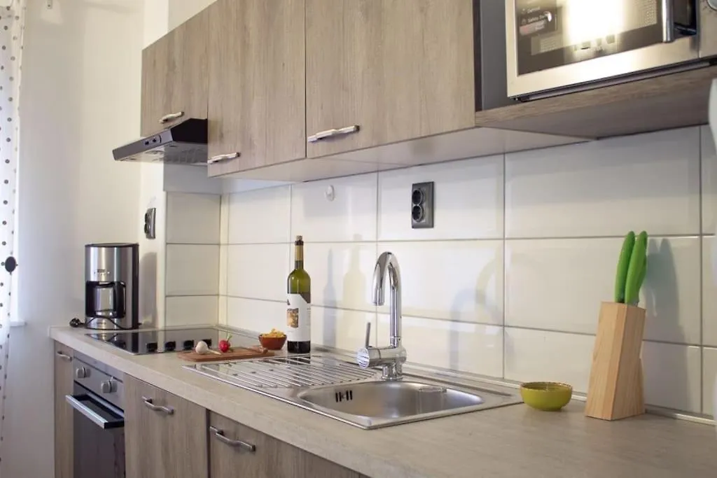 Lovely Apartment In The Heart Of Pula
