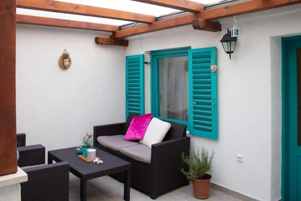 Lovely Apartment In The Heart Of Pula Croatia